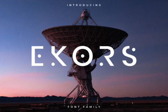 Ekors: A Futuristic Display Font for Distinct Brand Identity